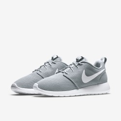 NIKE Roshe One